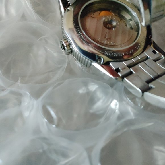 BULOVA ACCUTRON AUTOMATIC Watch (63B161) 43mm. - Picture 2 of 2